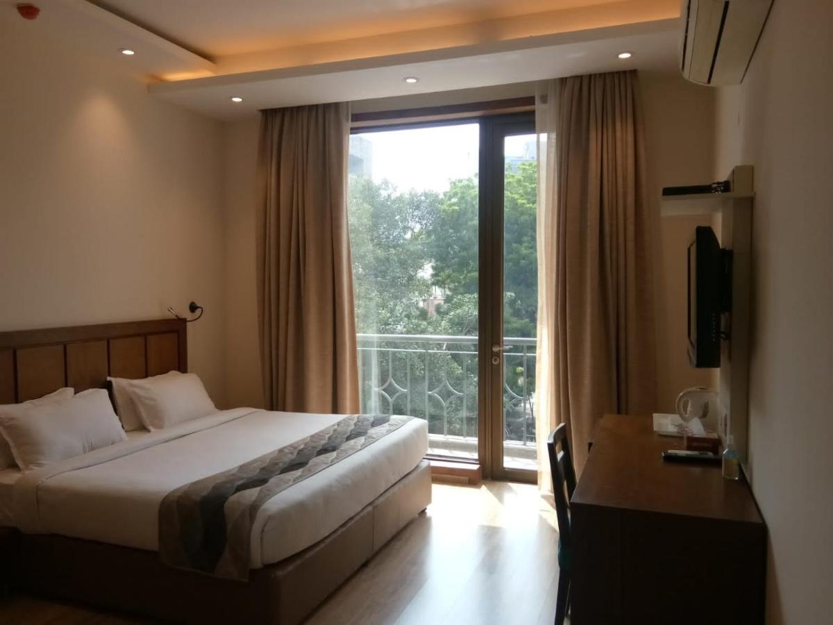 Uds Villa Scandinavian B&B - Next To Vfs Neu-Delhi Exterior foto