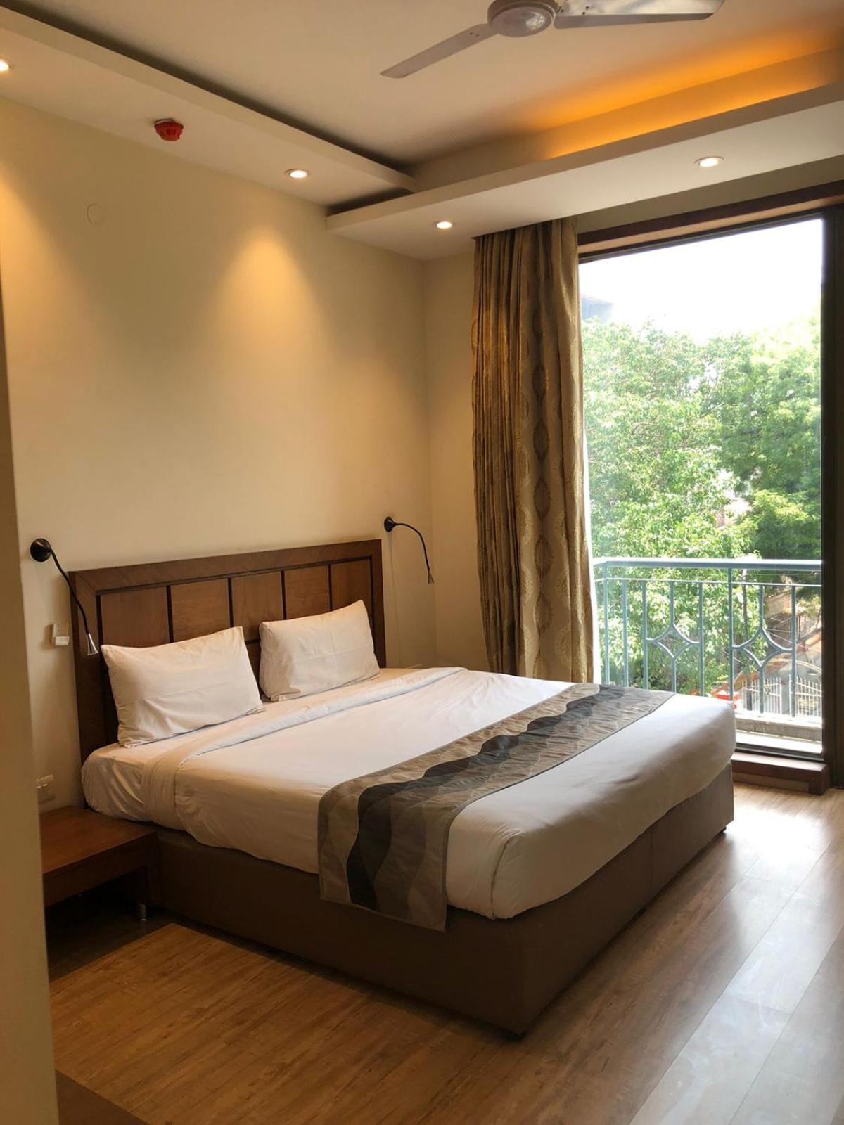 Uds Villa Scandinavian B&B - Next To Vfs Neu-Delhi Exterior foto