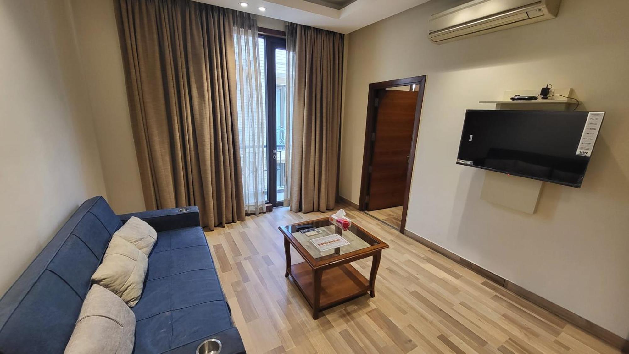 Uds Villa Scandinavian B&B - Next To Vfs Neu-Delhi Exterior foto